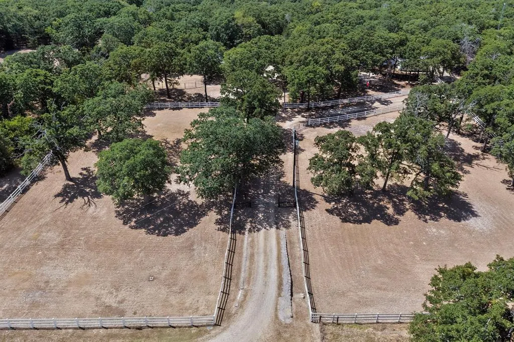 3546 Private Rd 2562
