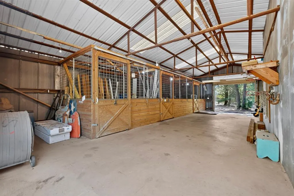 3546 Private Rd 2562