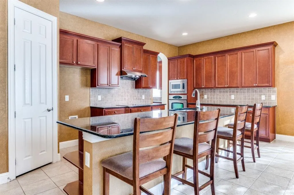4652 Phillip Drive
