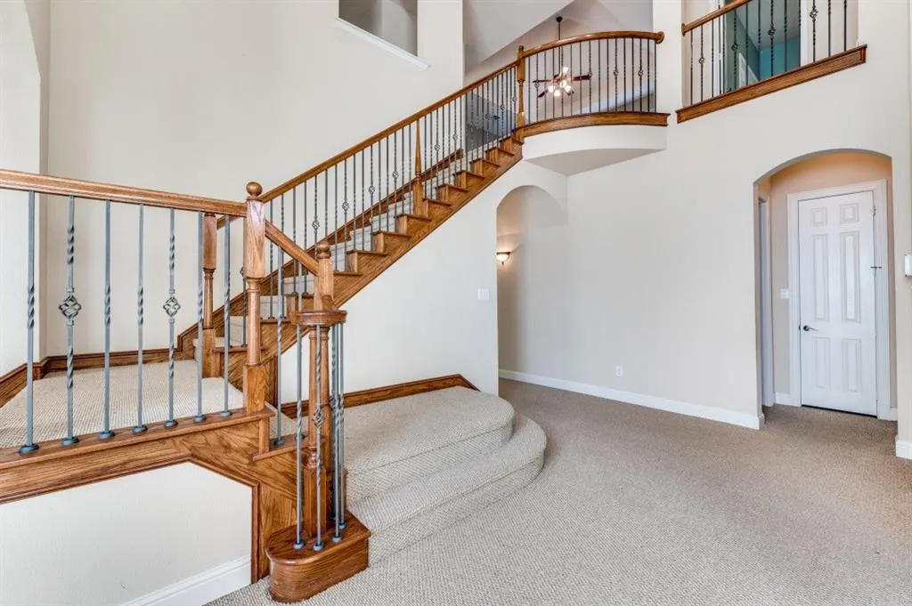 4652 Phillip Drive