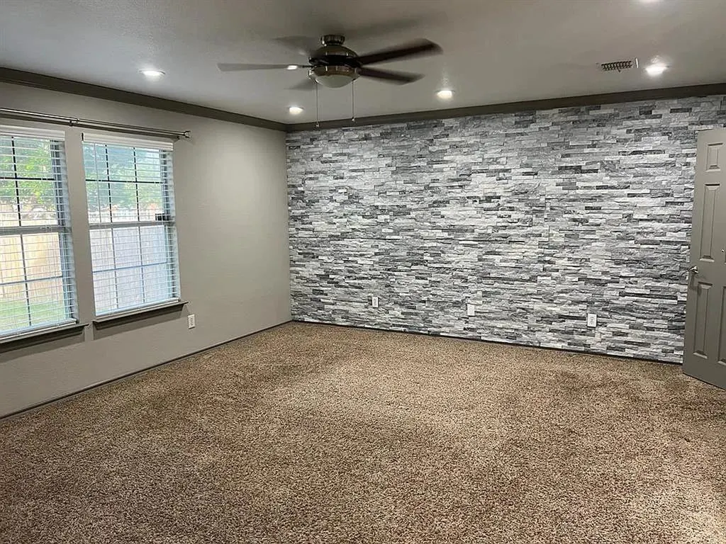 2500 Sierra Drive