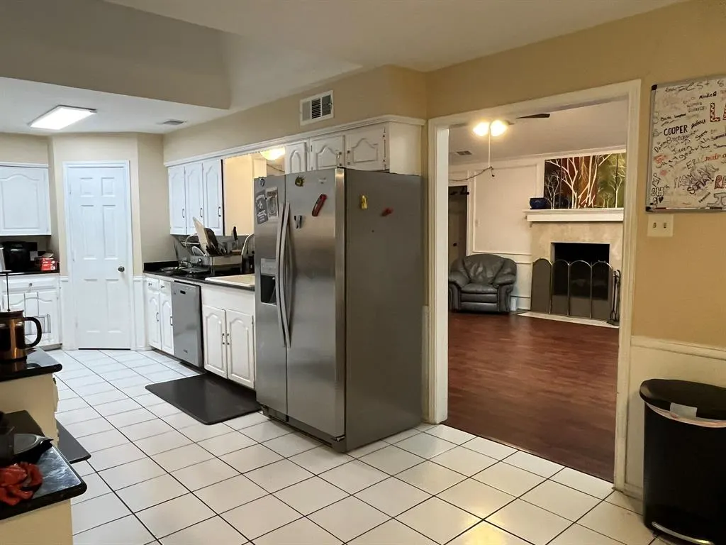 6918 LA MANGA Drive