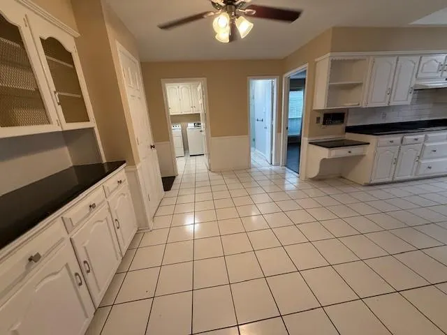 6918 LA MANGA Drive