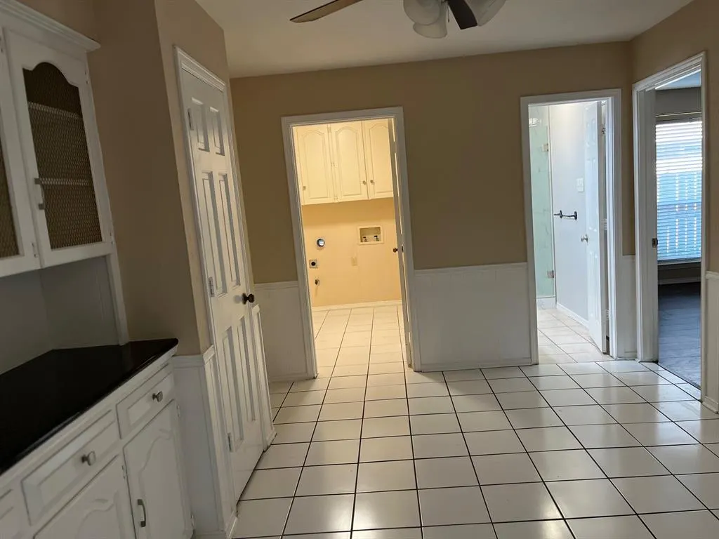 6918 LA MANGA Drive