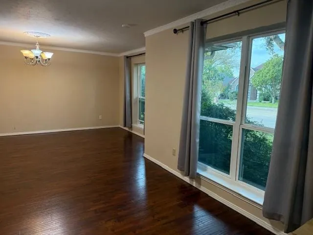 6918 LA MANGA Drive