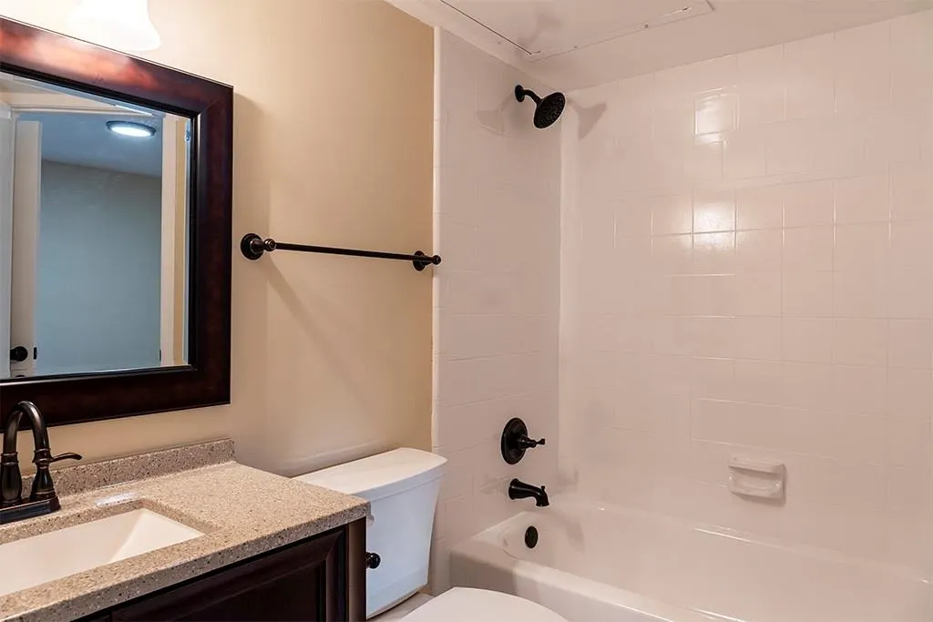 18333 Roehampton Drive #417