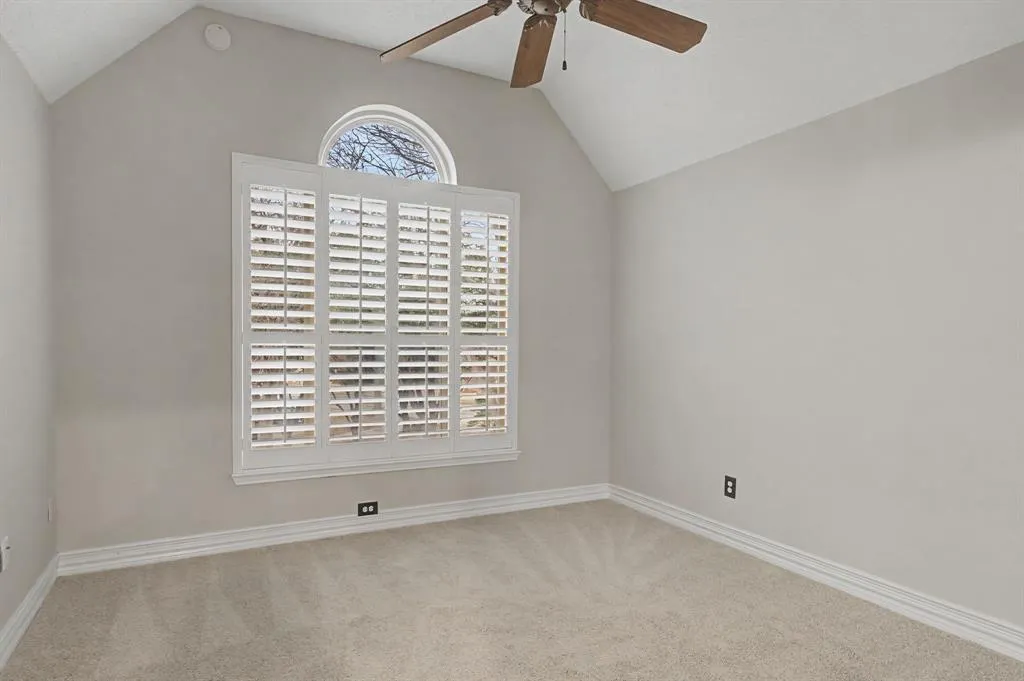 2705 Wind Ridge