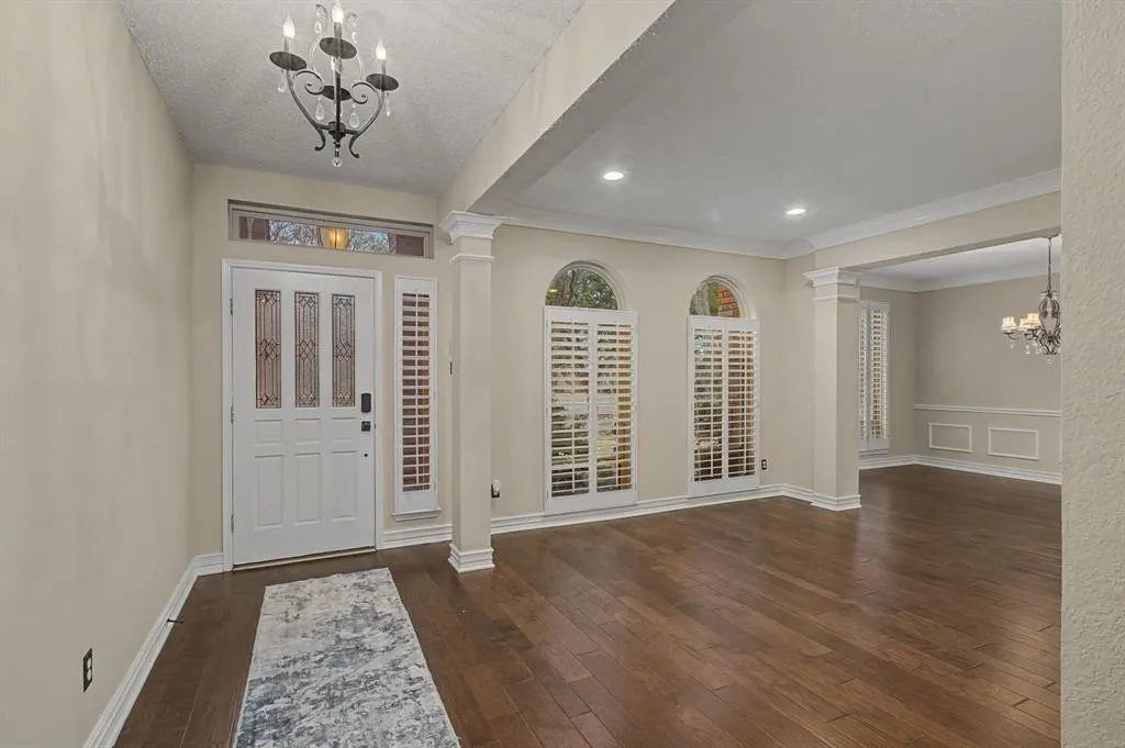 2705 Wind Ridge