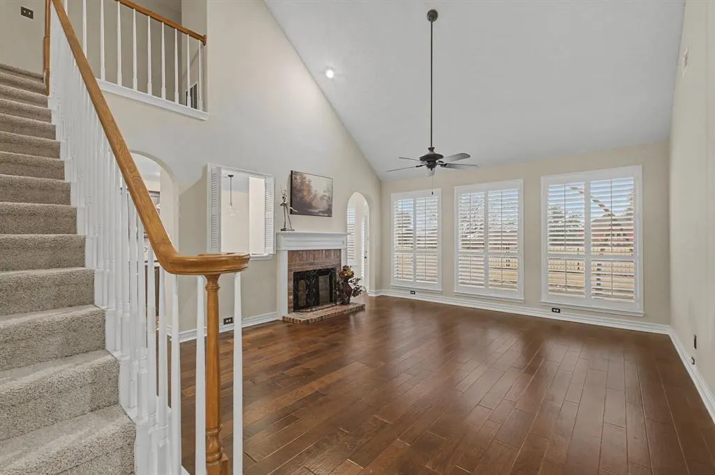 2705 Wind Ridge