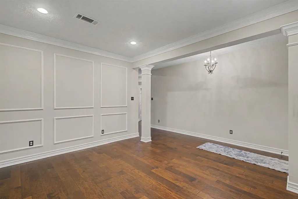 2705 Wind Ridge