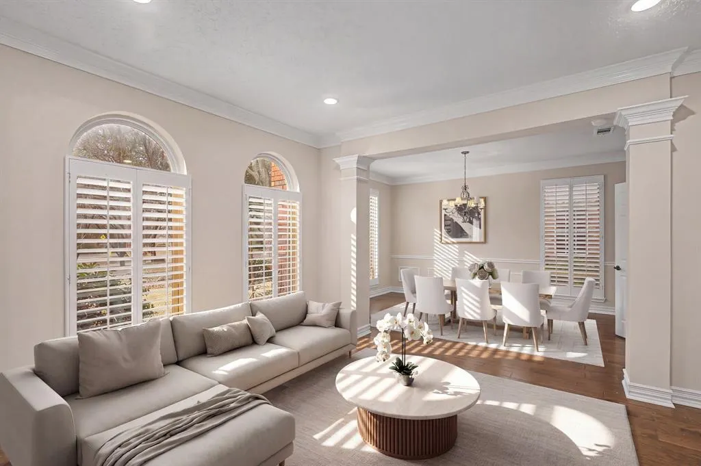 2705 Wind Ridge