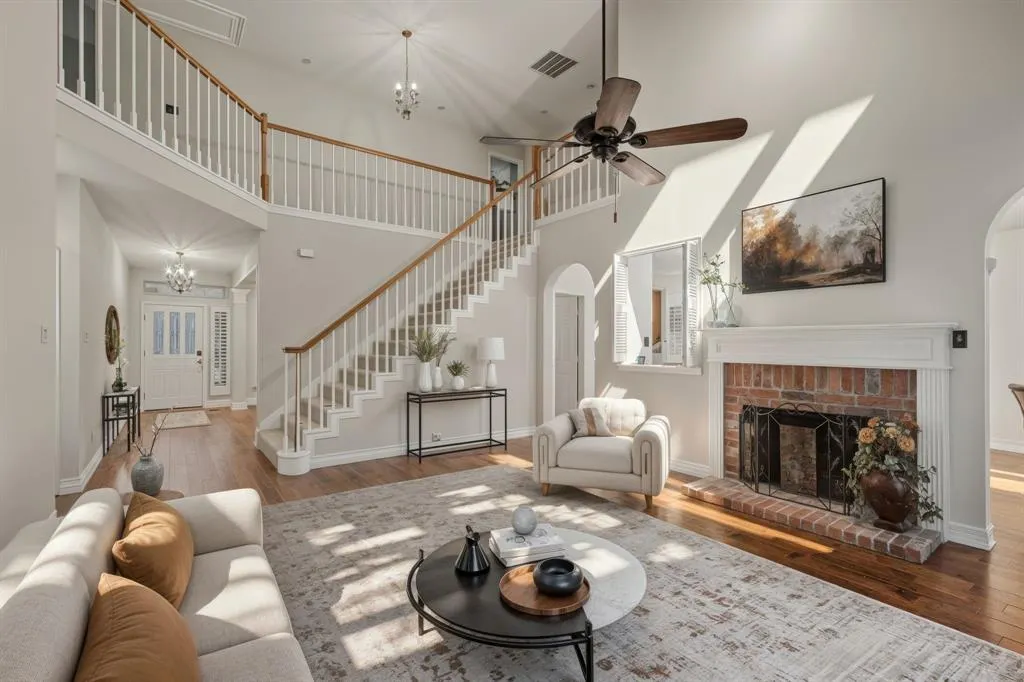 2705 Wind Ridge