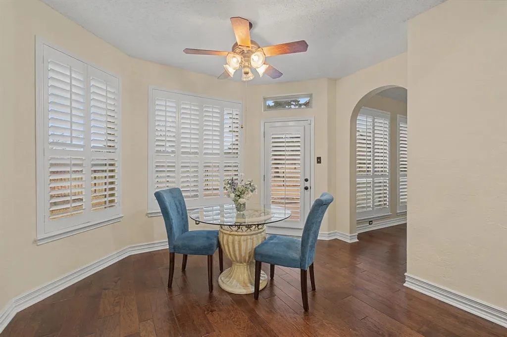2705 Wind Ridge