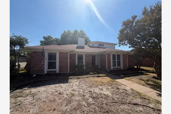 1112 Princeton Drive