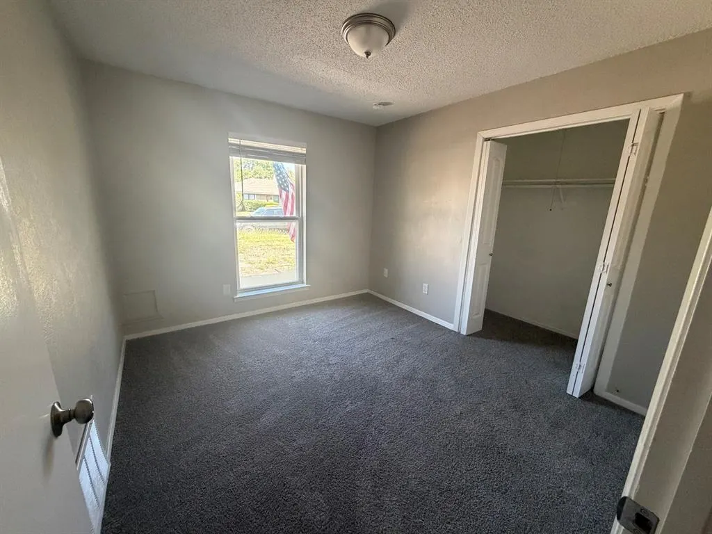 1112 Princeton Drive