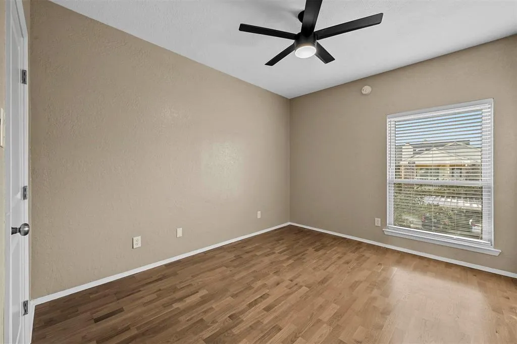 3100 Devonshire Drive #209