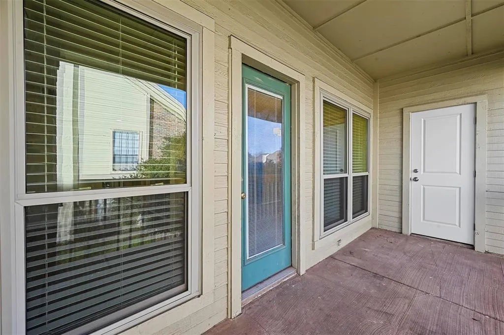 3100 Devonshire Drive #209