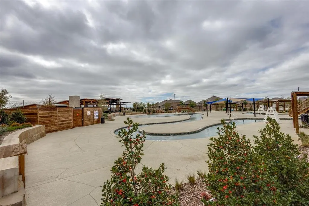 3700 Bluebird Lane