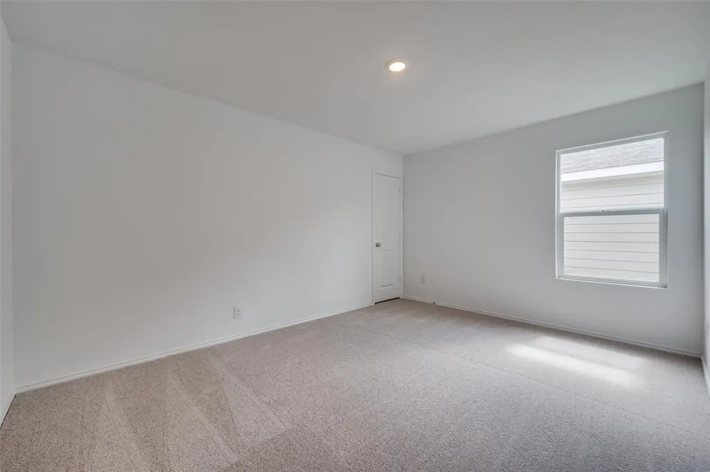 3700 Bluebird Lane