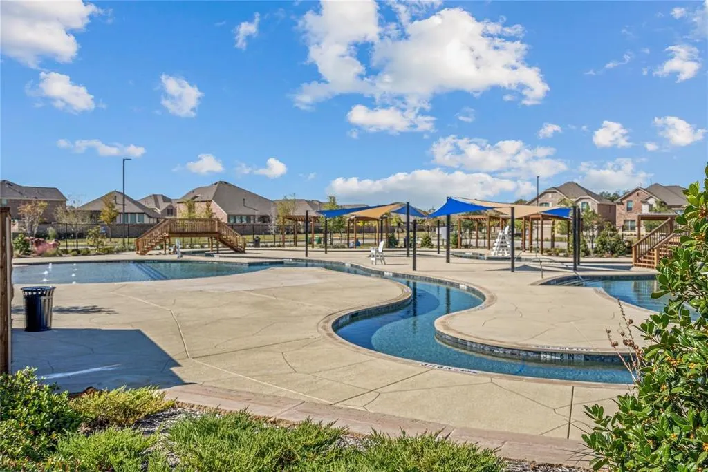 3700 Bluebird Lane