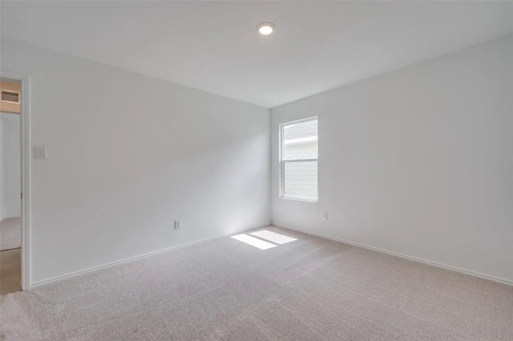 3700 Bluebird Lane