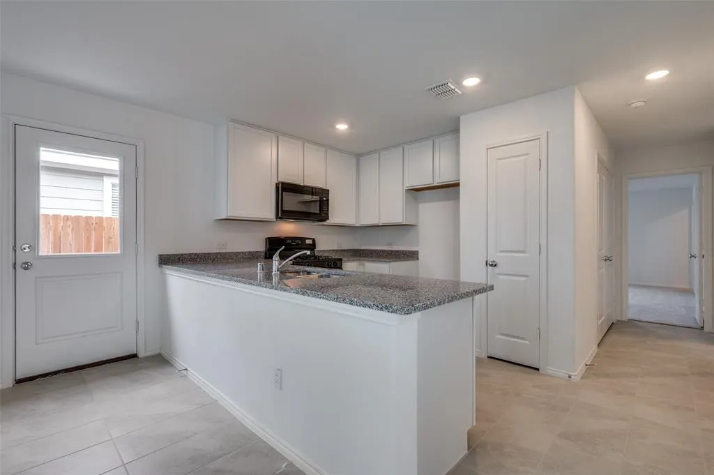 3700 Bluebird Lane