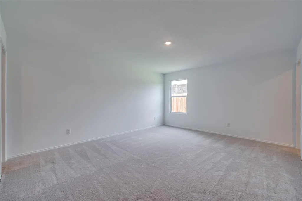 3700 Bluebird Lane