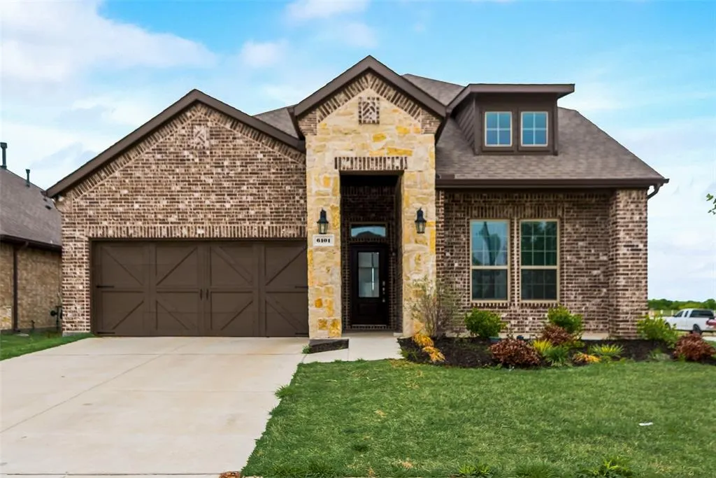 6101 Brunswick Drive