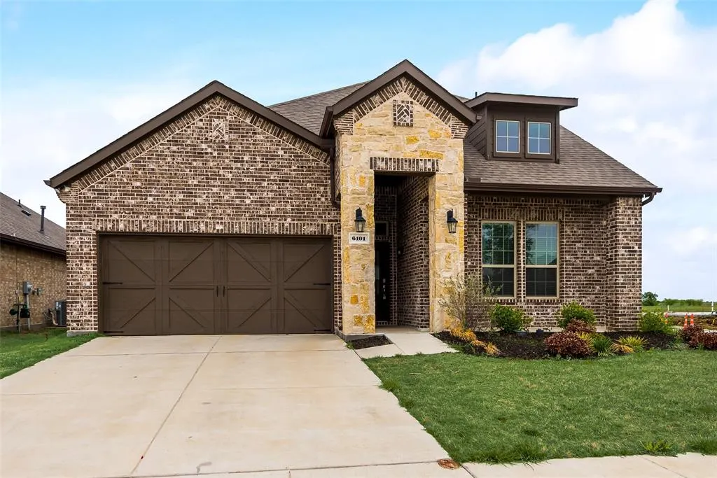 6101 Brunswick Drive