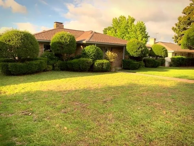 1813 University Drive