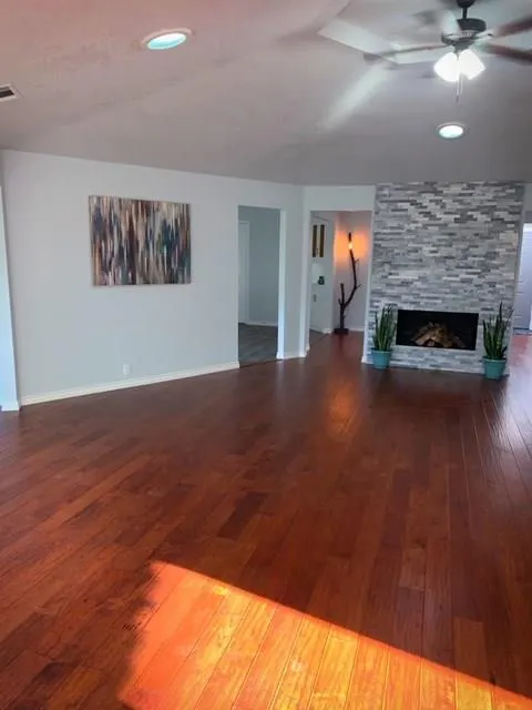 1813 University Drive
