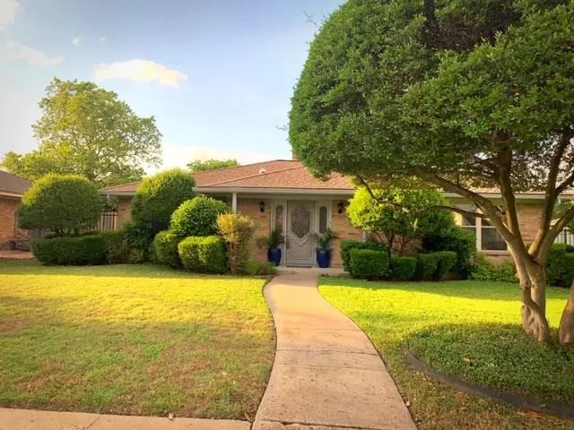 1813 University Drive