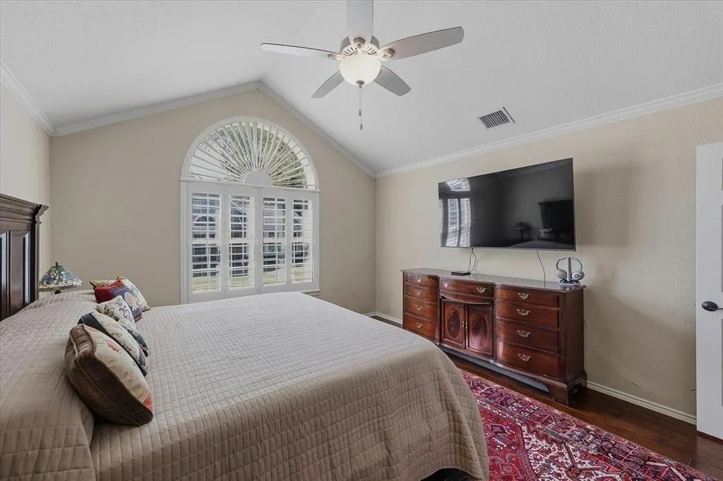 6137 Haley Lane