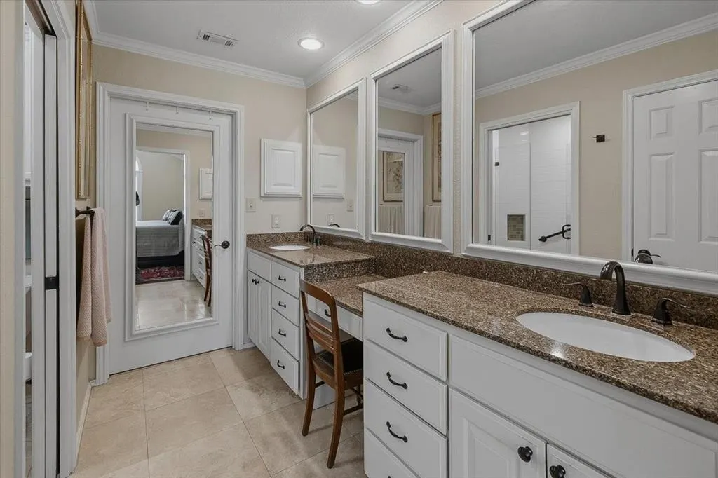 6137 Haley Lane