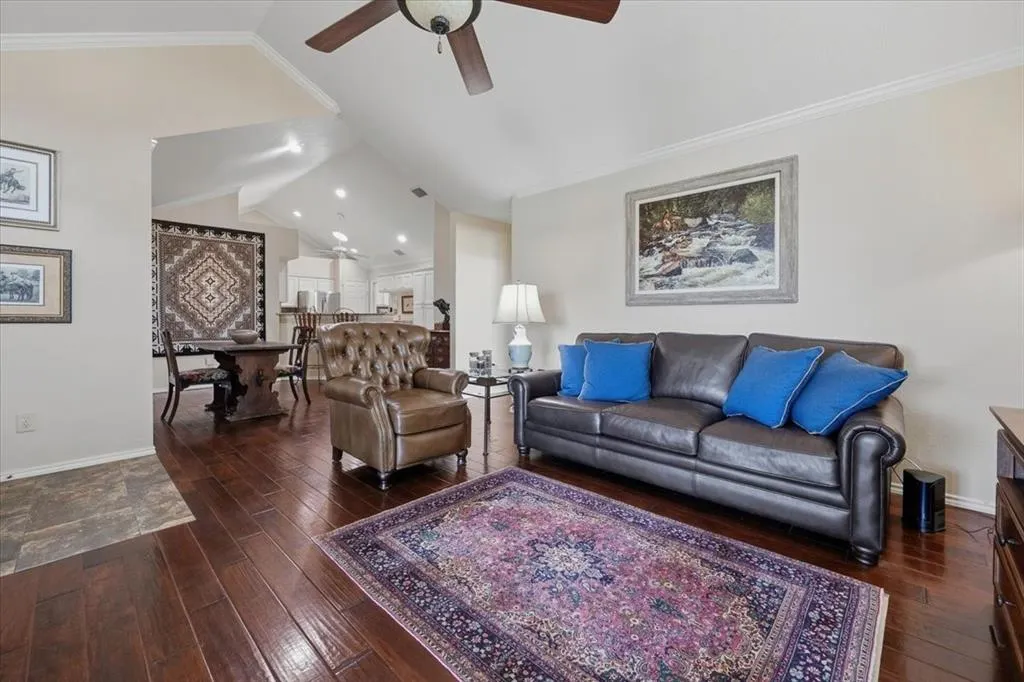 6137 Haley Lane