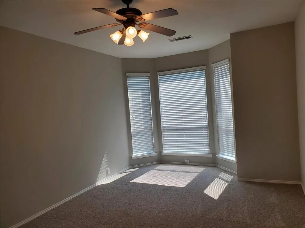 2077 Sleepy Hollow Trail