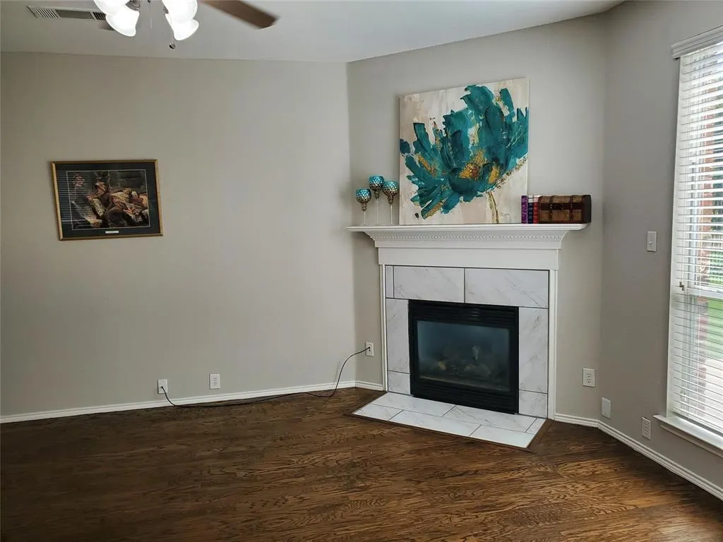 2077 Sleepy Hollow Trail