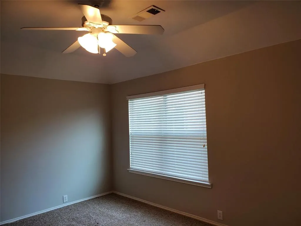 2077 Sleepy Hollow Trail