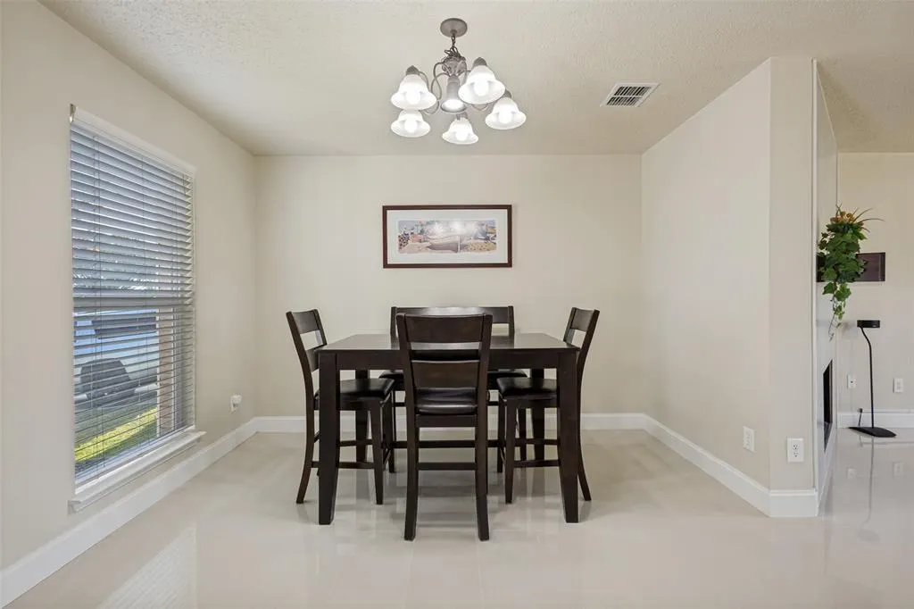 1609 White Oak Road