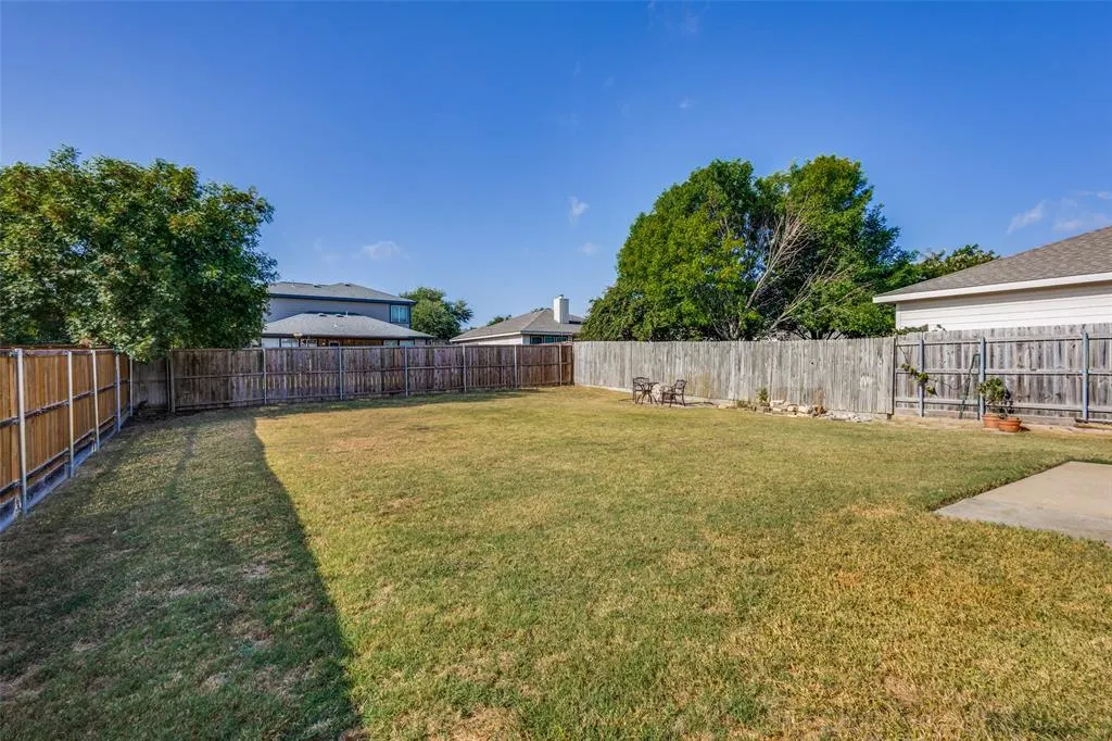 1609 White Oak Road