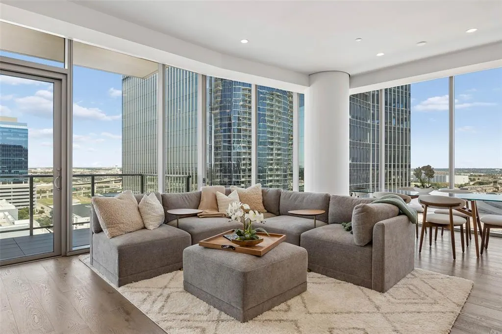 7901 Windrose Avenue #1403