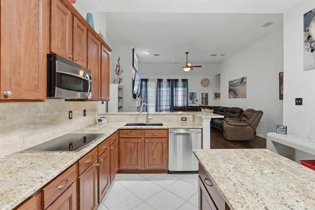 5104 Teddington Park Drive