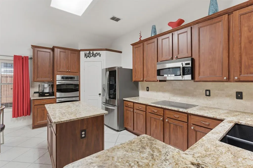 5104 Teddington Park Drive