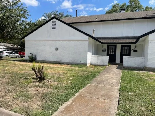 135 Cottonwood Drive