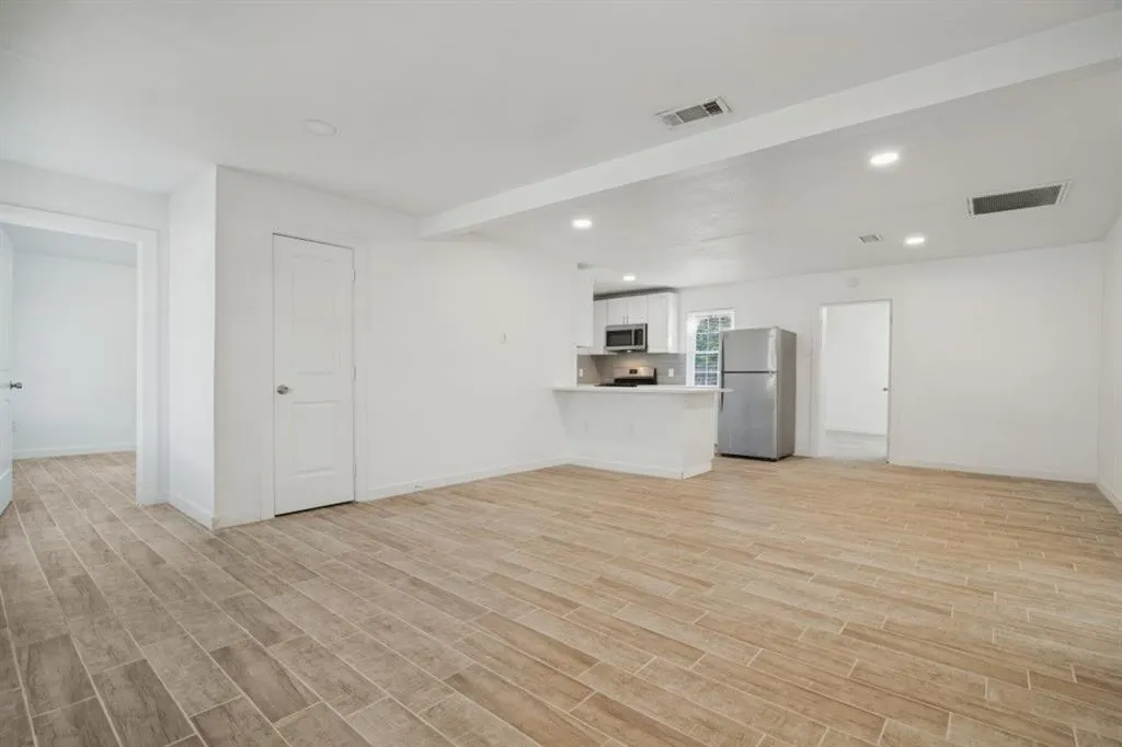 4420 Cochise Drive