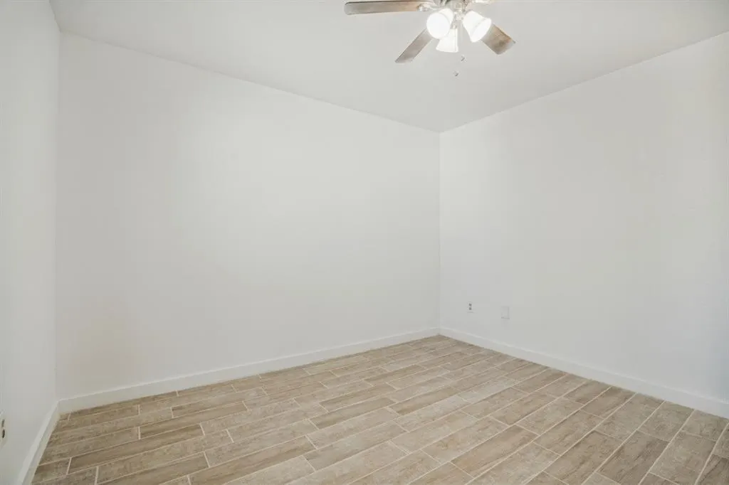 4420 Cochise Drive