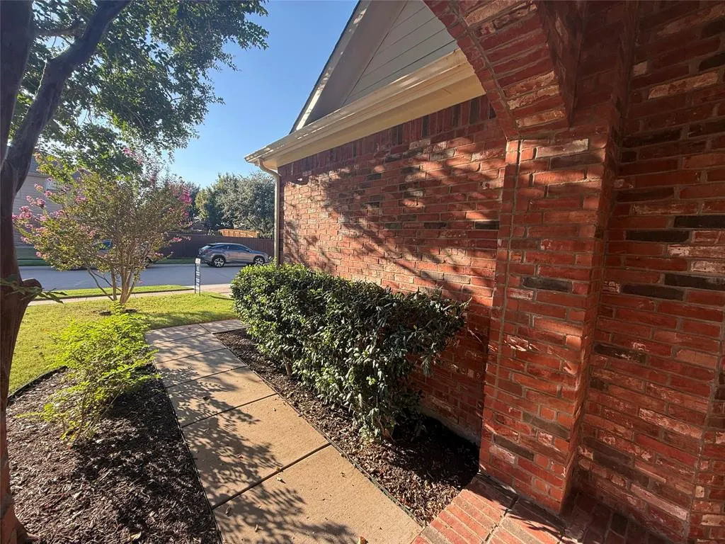 2113 Reston Drive