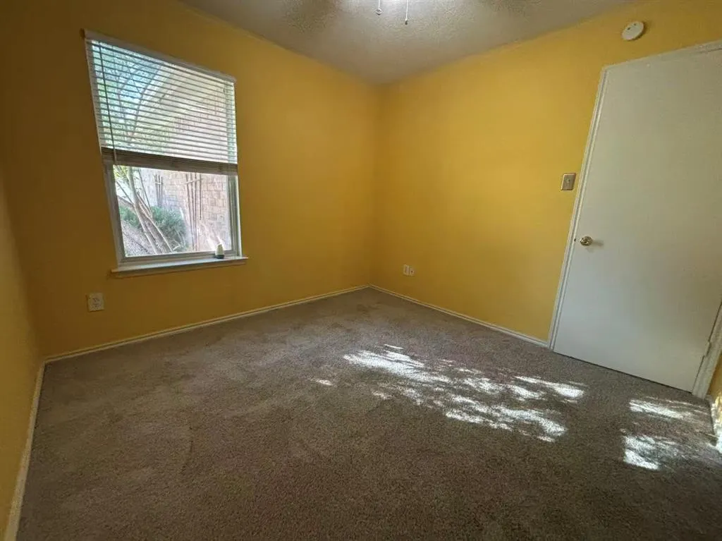 1645 Crown Point Drive
