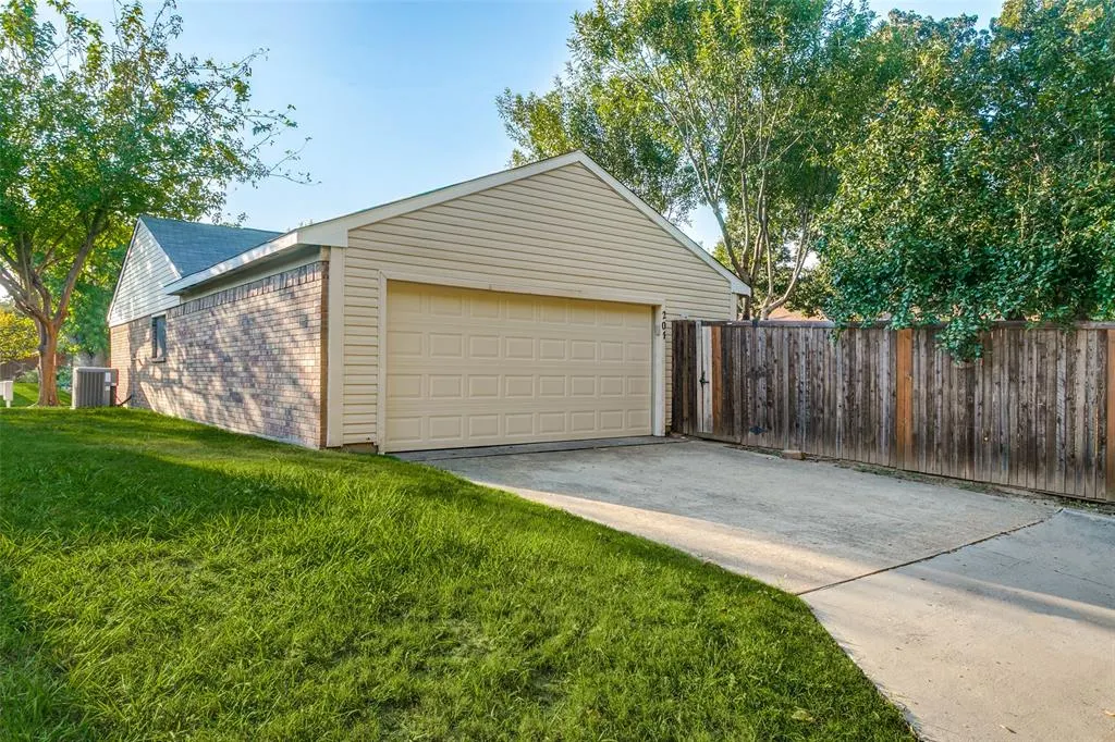 204 Timber Ridge Lane