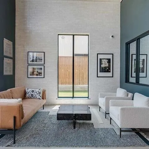 2232 Empire Central Drive #323